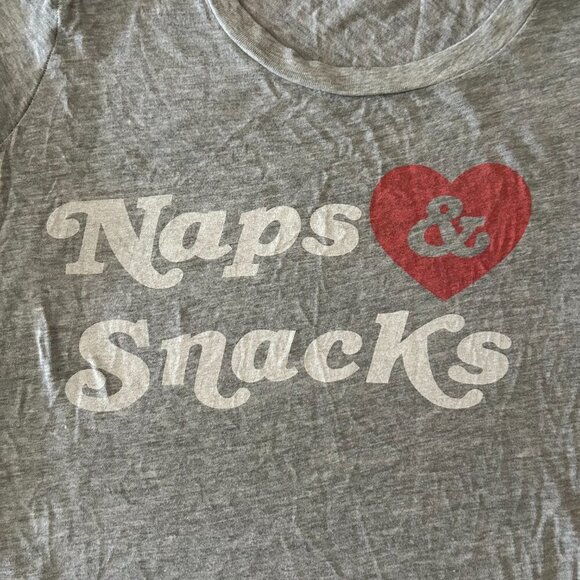 Wildfox Slouch Tee Naps & Snacks Crew Neck Short Sleeve graphic tee Size Small - Picture 4 of 7